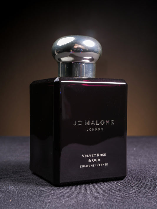 Jo Malone "Velvet Rose & Oud" Sample Only NOT Full Bottle